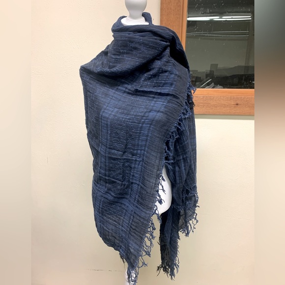 Authentic Tom Ford for Gucci Blue Lightweight Cotton Shawl Scarf Wrap Preloved - Picture 1 of 11